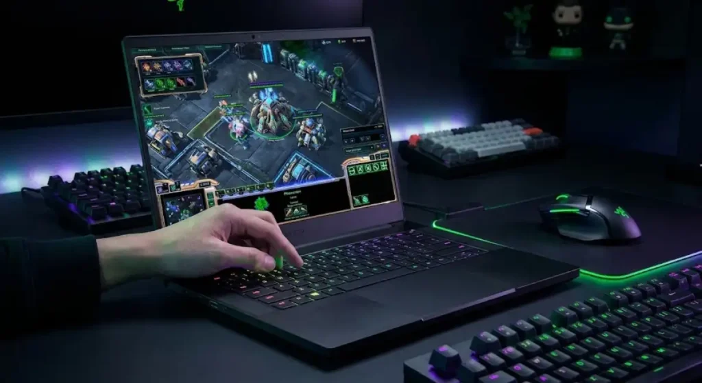 مقایسه لپ تاپ های ROG Zephyrus و Razer Blade 14؛ کدام لپ تاپ گیمینگ 14 اینچی بهتر است؟